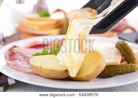 raclette, fondue