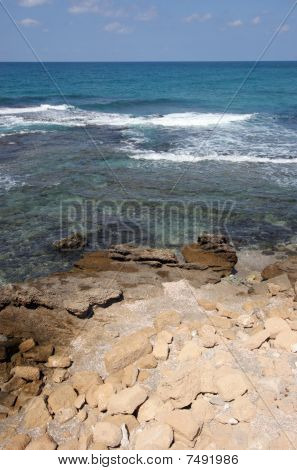 Nationalparken Cesarea på kysten af Middelhavet i Israel