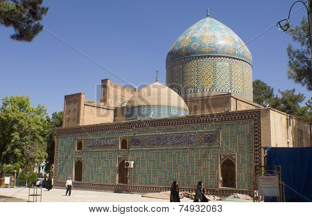 Mausoleum of Mohammed burned