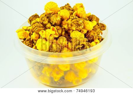 Homemade Golden Caramel Popcorn