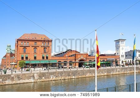 Central station