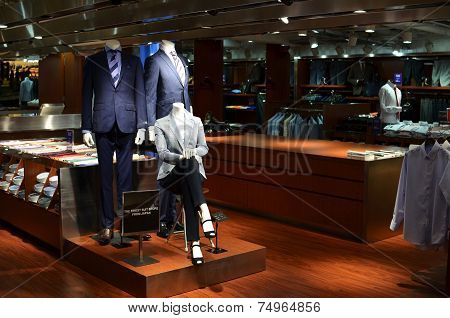 Retail Shop That Sell Business Suit