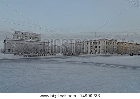 VORKUTA - APRIL 13: Mira square on April 13, 2013 in Vorkuta, Russia