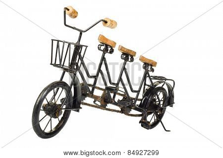 Three seater tandem bicycle