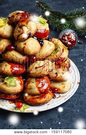 Christmas Cake A Croquembouche