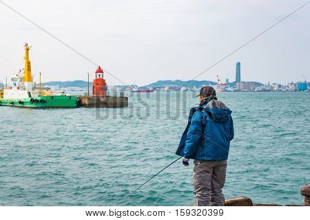Close up of japanese fisherman fishing in mojiko town kitakyushu fukuoka japan.