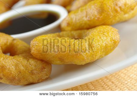 Dessert popolare peruviana chiamata Picarones