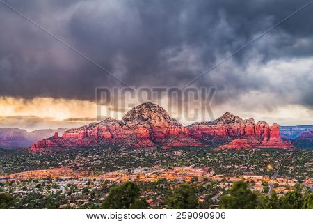 Sedona, Arizona, USA downtown and mountains.