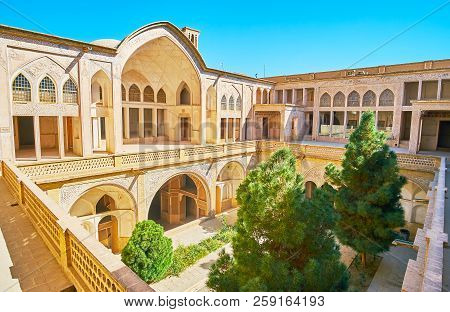 Kashan, Iran - October 22, 2017: The Howz Khaneh Courtyard Of Abbasi House Boasts The Scenic Iwan (p