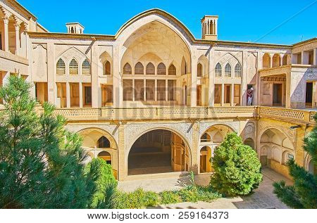 Kashan, Iran - October 22, 2017: The Historical Mansion Of The Glass Merchant, Named Abbasi House, I