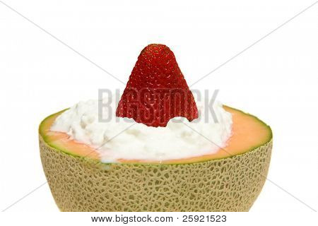 cantalope a cottage sýr s jahody na oběd