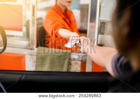 Driver Pay For The Expressway