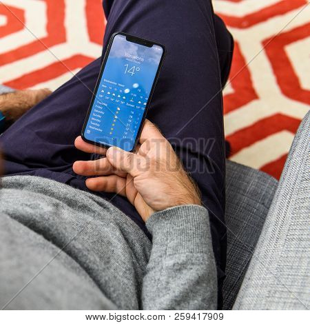 London, Uk - Sep 21, 2018: Man Using The New Apple Iphone Xs With The Immense Oled Retina Display An