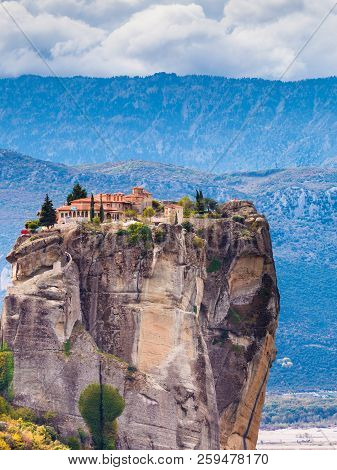 Monastery Of The Holy Trinity On Cliff. Greek Destinations. The Meteora Monasteries, Greece Kalambak