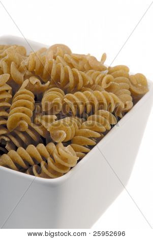 Bílá miska plná též celozrnné Rotini