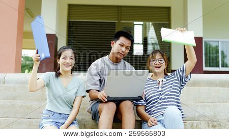Free moving asian teens pics
