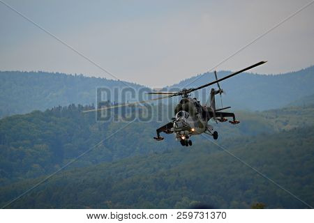 Sliac - 2018 September 1 Air Day Helicopter Flying Mi-35