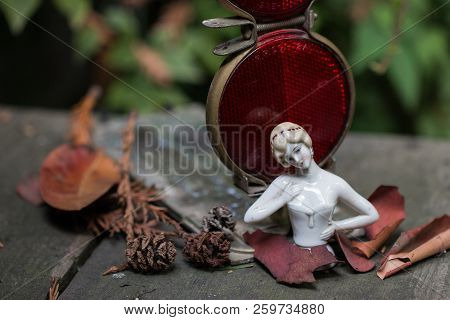 German Half Doll (porcelain) 