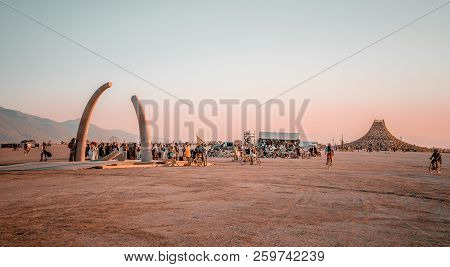 Beautiful Art Installations In The Middle Of A Desert.