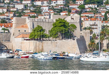 Dubrovnik, Croatia, September 17, 2016 - Picturesque View On The Old Town And Port (medieval Ragusa)