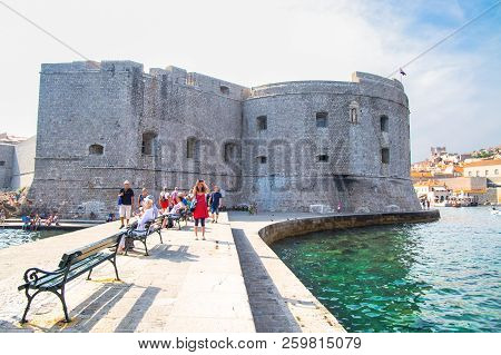 Dubrovnik, Croatia, September 17, 2016 - Picturesque View On The Old Town And Port (medieval Ragusa)