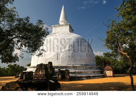 Beautiful White Stupa, Temple In  Polonnaruwa, Sri Lanka
