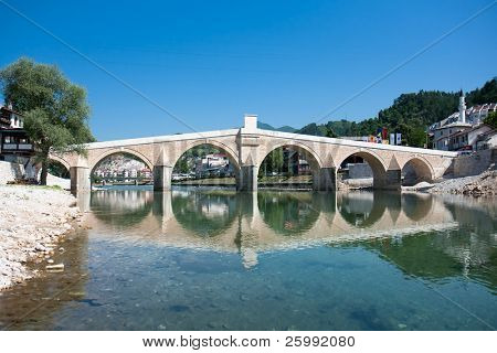 Old Bridge içinde Konjic, Bosna Hersek