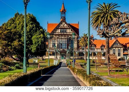 A Strole Around Government Gardens, Rotarua, New Zealand