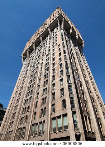 Torre Velasca, Milán
