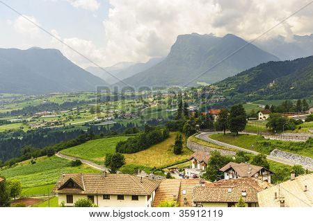 Vista panoramica da Stenico (trento)