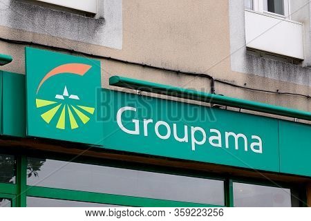 Bordeaux , Aquitaine / France - 02 20 2020 : Groupama Logo Shop Sign Office Brand Store French Insur