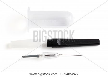 Vacuum Syringe (vacutainer) For Blood Sampling. Medical Equipment. Test Tube For Blood Analysis. Vac