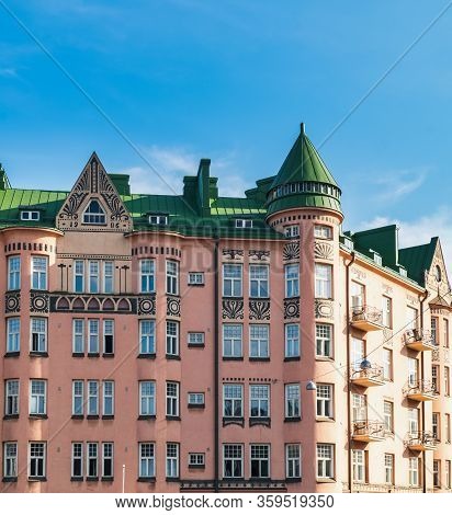 Beautiful Architecture In Agricolankatu Street, Finnish House In Kallio District - Historical Center