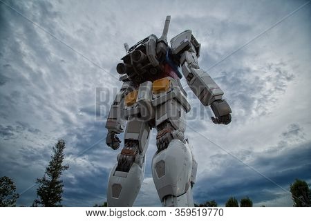 Tokyo, Japan; October 29 2014: Tokyo January 19, 2018 : Full-size Mobile Suit Rx-0 Unicorn Gundam Re