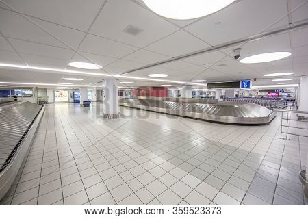 St.Louis International Airport Bridgeton Missouri, U.S.A, March 23rd 2020 : St Louis Airport empty at normal rush morning Time Due to Covid-19 outbreak