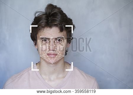 Face Biometrics, The Concept Of A New Technology Of Face Recognition On Polygonal Grid Is Constructe