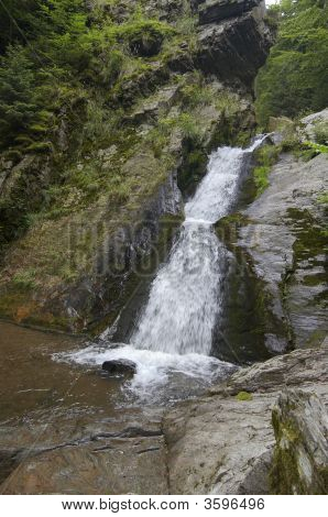 Caída de agua
