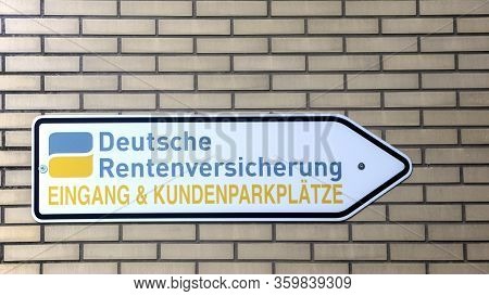 Giessen, Germany - 2019-11-20 - Signage Of The Deutsche Rentenversicherung. Deutsche Rentenversicher