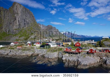 Село Hamnoy на Лофотенских островах