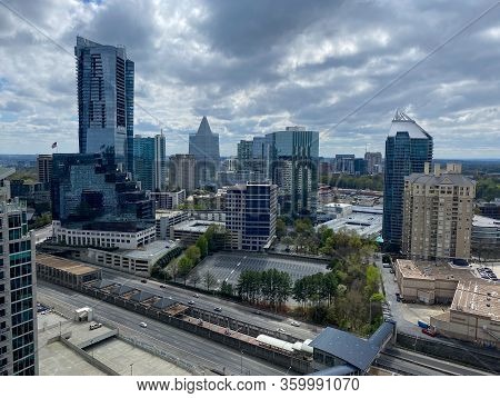 Atlanta, Ga/usa-3/21/20:  Condominiums And Corporate Buildings In The Buckhead District Of Atlanta, 