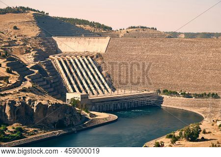 Dam, Hydroelectric Power Plant And Water Reservoir On Euphrates River In Sanliurfa Province, Turkiye