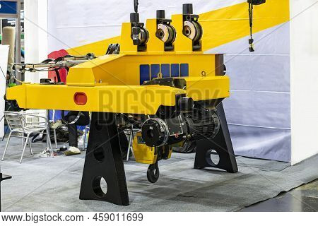 Electric Over Head Crane Hoist With Trolley Frame Drive Wheel Unit For Lifting And Transfer Object A