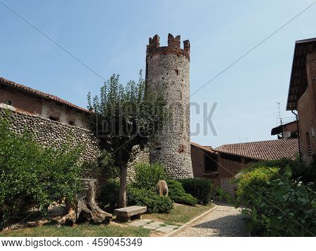 Ricetto Medieval Village In Candelo