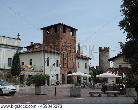 Ricetto Medieval Village In Candelo