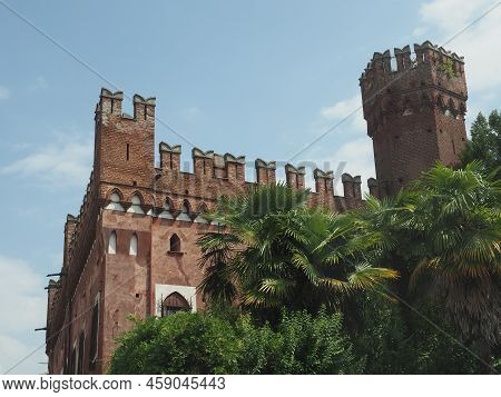 Castello Rondolino Castle In Cavaglia