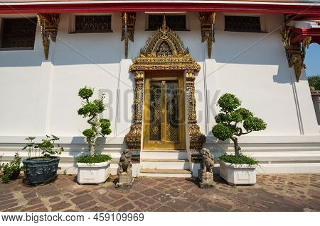 Wat Pho (known Also As The Temple Of The Reclining Buddha) Is A Buddhist Temple Complex In Bangkok, 