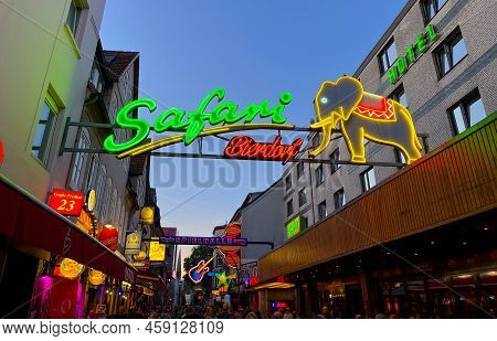 Erotic Clubs At Hamburg Reeperbahn Entertainment And Red Light District - City Of Hamburg, Germany -