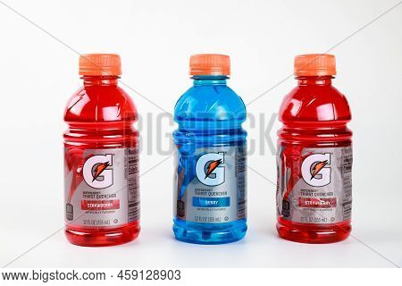 January 8, 2022. New York, Usa. For Staying Hydrated, Gatorade Sports Drink Contains Electrolytes.