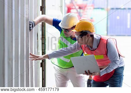 Engineer Inspection And Checking Goods Cargo Container Wall Strength For Safety According To Interna