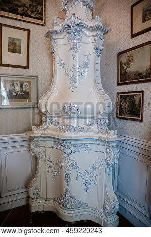 Slatinany, Czech Republic, 17 April 2022:  Castle Chateau Representative Interior With Baroque Woode